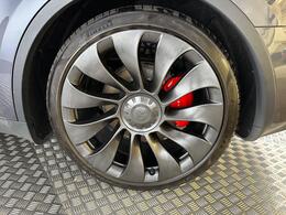 Tesla Model Y NL23XBN