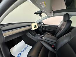 Tesla Model Y GJ22UHF