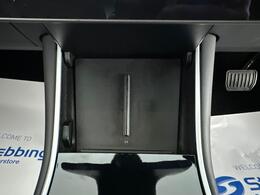 Tesla Model 3 BN20DXH