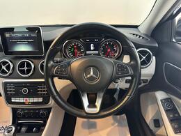 Mercedes-Benz GLA SR68KBZ