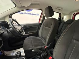 Ford EcoSport NY68JNN