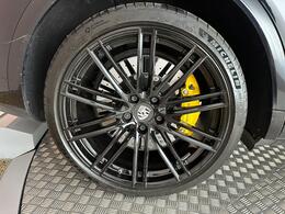 Porsche Cayenne SW69BKY