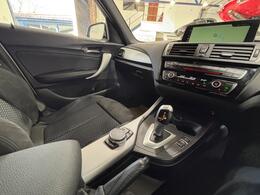 Aecfb7097a3a4a5bb56f5cb2d5c1f994