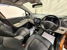Renault Captur AU19SRZ