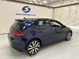 Volkswagen Golf FA18XRE