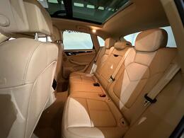 Porsche Macan AR16AEY