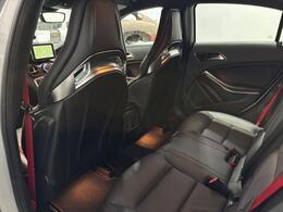 B10ee106de534feb807af9c9d3f20d18