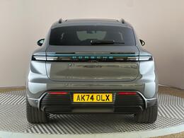 Porsche Macan AK74OLX