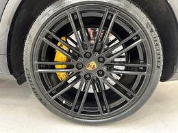 Porsche Cayenne SW69BKY