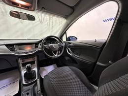 Vauxhall Astra VU20ZNC