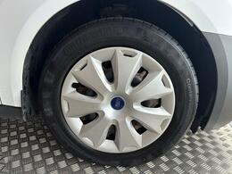 Ford Transit Connect YJ18YCY