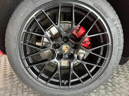 Porsche Macan AE18WBL