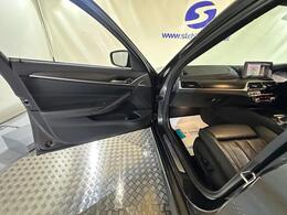 BMW 5 Series AO71YKJ
