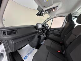 Renault Trafic OU25BUJ