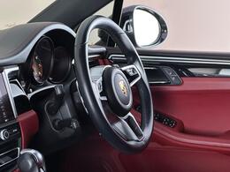 Porsche Macan AO20ZJJ