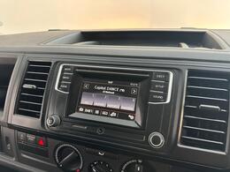 Volkswagen Transporter YW68UCP
