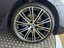 BMW 5 Series YB69BXN