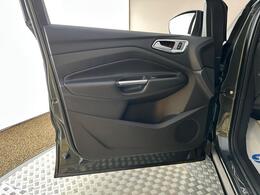 Ford Kuga FM18KWG