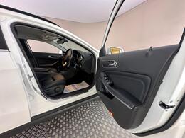 Mercedes-Benz GLA YG68UZR