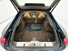 Porsche Panamera LA17VFV