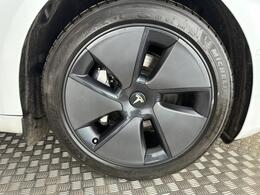 Tesla Model 3 AF72VFH