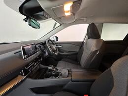 Nissan X-Trail DY73JNJ