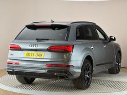 Audi Q7 AK74UAW