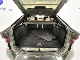 BMW 6 Series Gran Turismo YD68SYZ