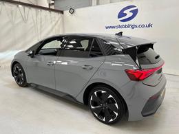 CUPRA Born AK72OCG