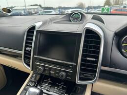 Porsche Cayenne LT65GWL