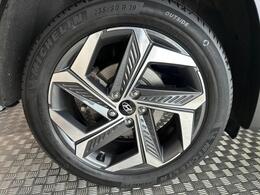 Hyundai TUCSON LE23RTZ