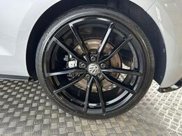 Volkswagen Golf FL69TNN