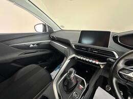 Peugeot 3008 YB72LHJ