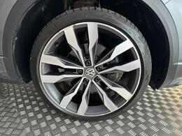 Volkswagen T-Roc VO69HNL