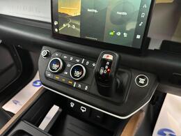 Land Rover Defender 110 FH71KKZ