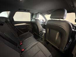 Audi Q5 YX19ODE