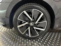 Skoda Octavia KY70UEZ