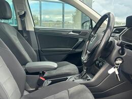 Volkswagen Tiguan AF67KMY