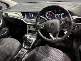 Vauxhall Astra VO71LKX