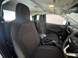 Isuzu D-Max AX72KOJ