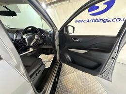 Nissan Navara AR21KFN