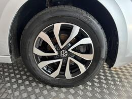 Volkswagen Polo BJ71UYU