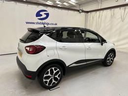 Renault Captur EK69YKP