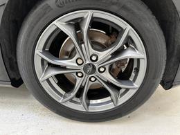 Ford Focus YJ68UAF