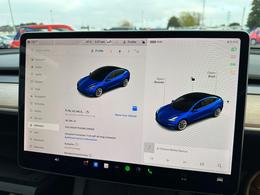 Tesla Model 3 ML71EHF