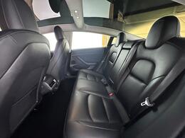 Tesla Model 3 AF72VPX