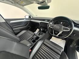 Volkswagen Passat YE70PYB