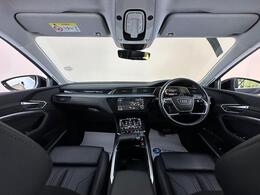 Audi e-tron RY21HHX