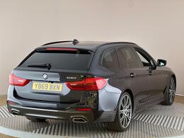 BMW 5 Series YB69BXN
