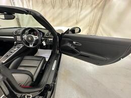 Porsche Boxster FD65OEE